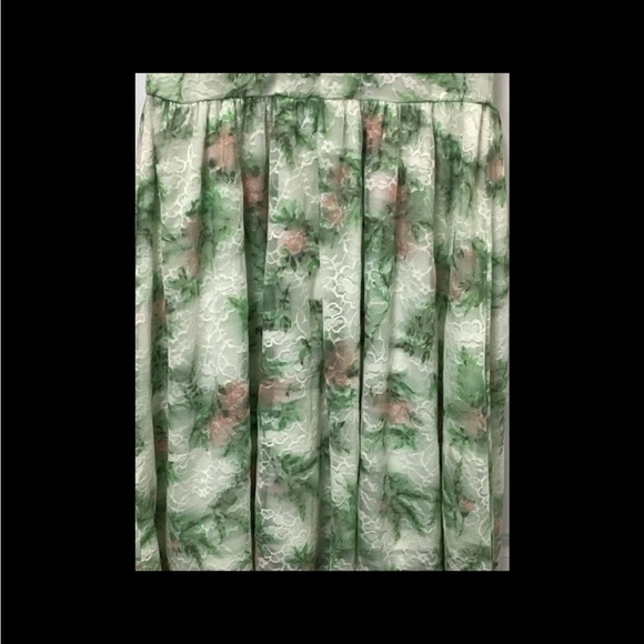 Disney Juniors Charming Dapper Days Floral Cold Shoulder Lace Dress, sz S - Picture 7 of 12